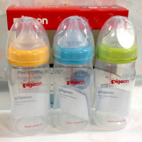 Paket 3 Botol Susu Pigeon PP Wide Neck 240ml with Peristaltic Plus Nipple