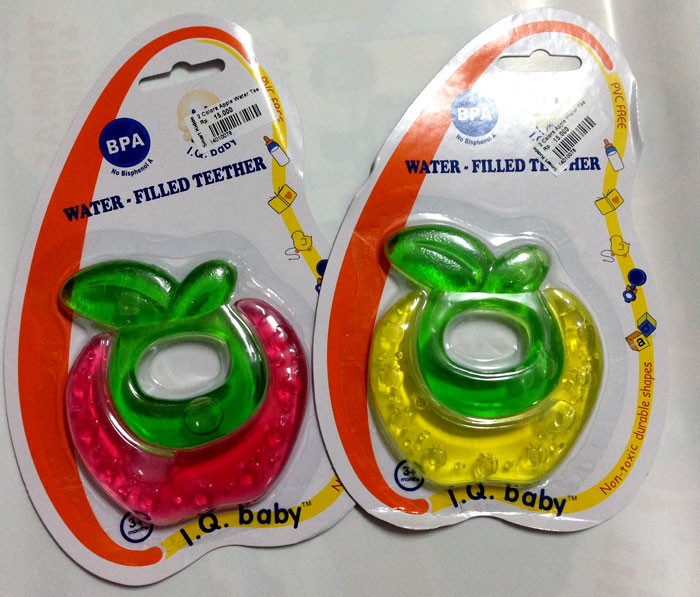 IQ Baby Teether - 2 Colors Apple Water