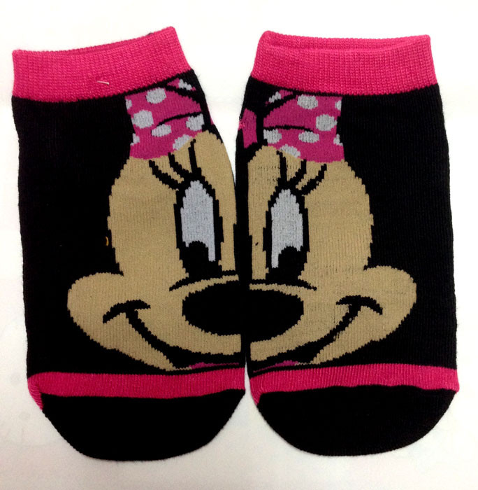 Kaos Kaki Bear Hug Minnie Mouse 16110114