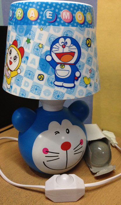 Lampu Tidur + Celengan Doraemon