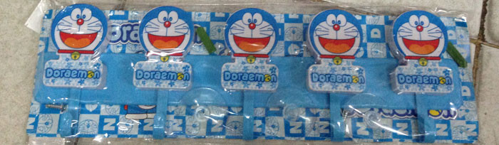 Gantungan Baju Doraemon